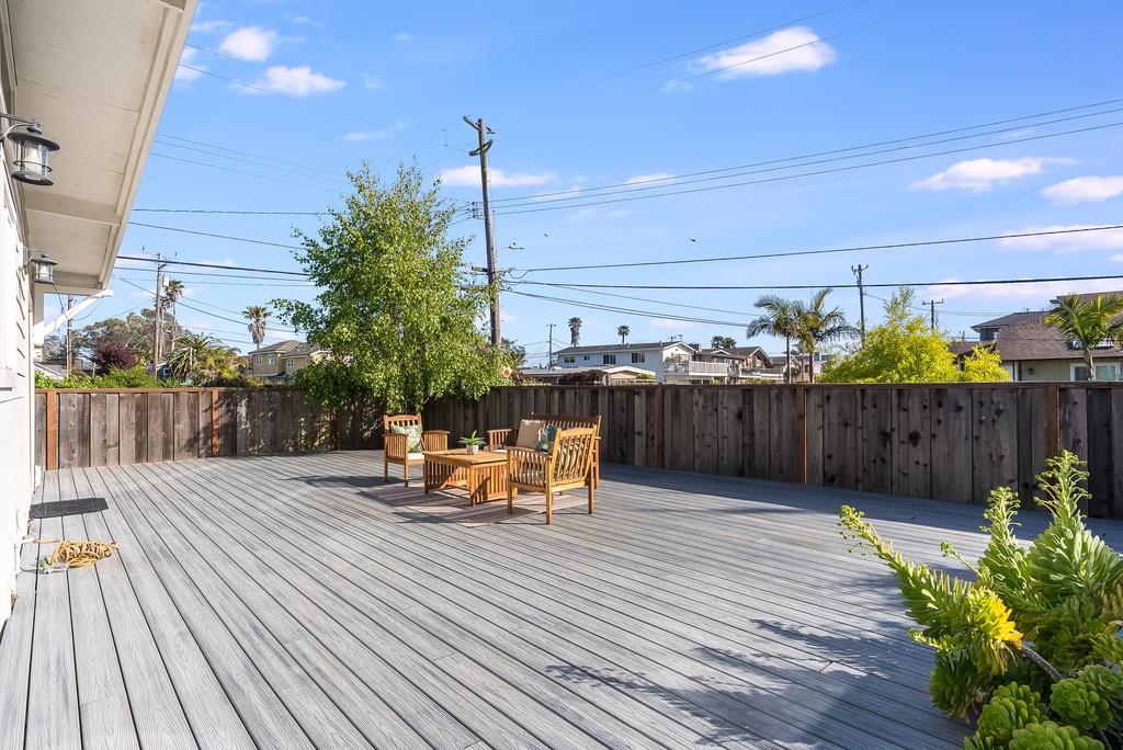 Detail Gallery Image 54 of 59 For 2360 Melanie Pl, Santa Cruz,  CA 95062 - 3 Beds | 2 Baths