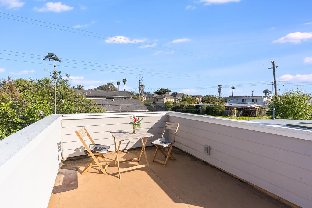 Detail Gallery Image 57 of 59 For 2360 Melanie Pl, Santa Cruz,  CA 95062 - 3 Beds | 2 Baths