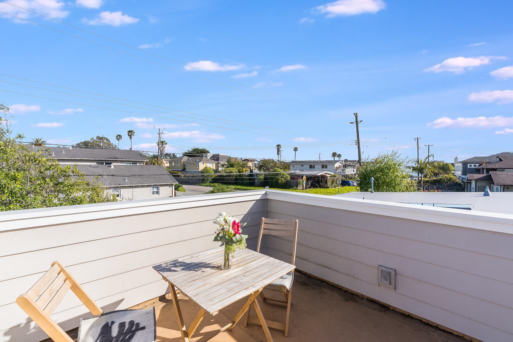 Detail Gallery Image 58 of 59 For 2360 Melanie Pl, Santa Cruz,  CA 95062 - 3 Beds | 2 Baths