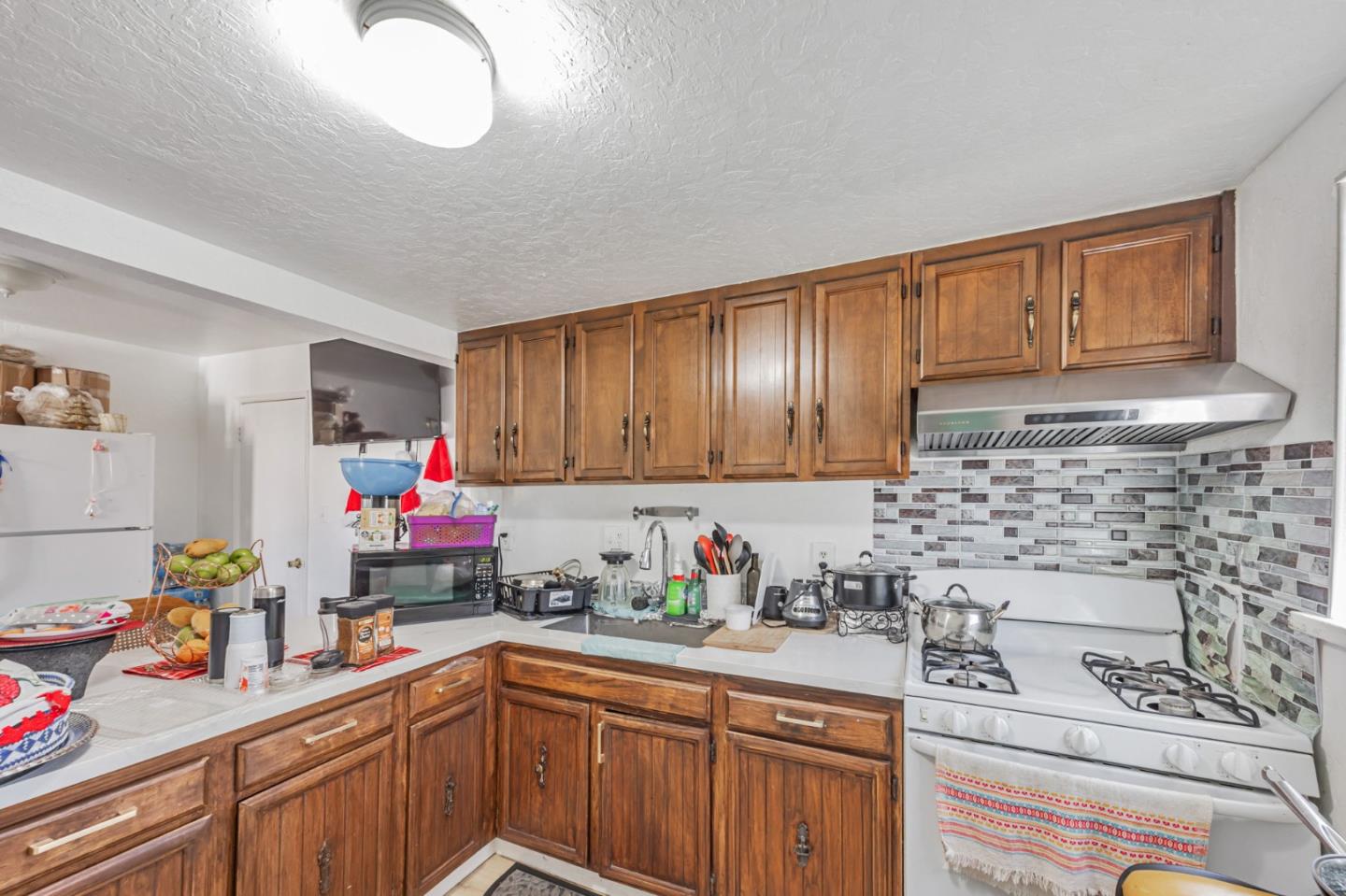 Detail Gallery Image 10 of 37 For 3501 Gravenstein Hwy, Sebastopol,  CA 95472 - – Beds | – Baths