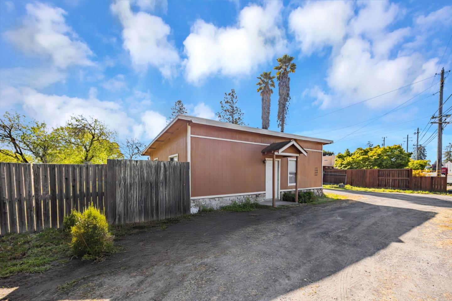 Detail Gallery Image 4 of 37 For 3501 Gravenstein Hwy, Sebastopol,  CA 95472 - – Beds | – Baths