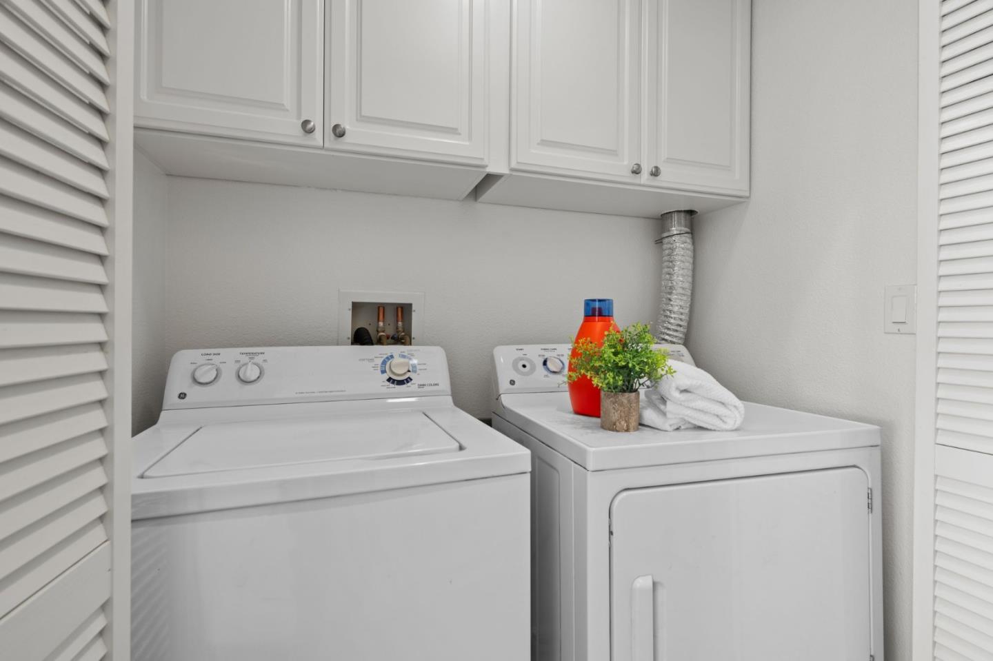 Detail Gallery Image 20 of 33 For 1883 Agnew Rd #114,  Santa Clara,  CA 95054 - 3 Beds | 2 Baths