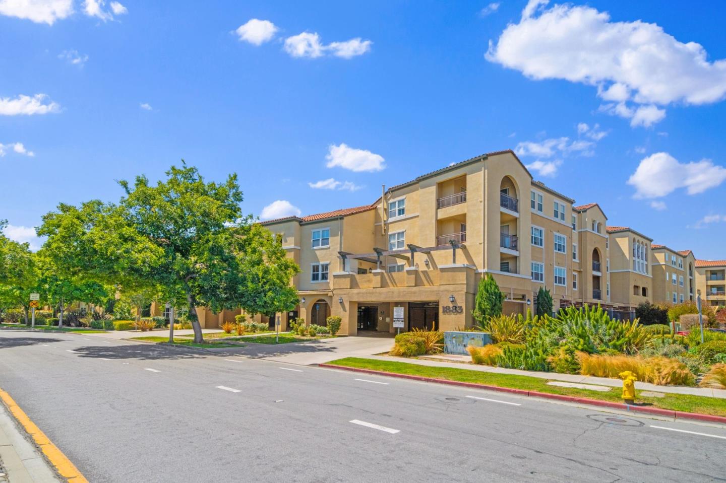 Detail Gallery Image 31 of 33 For 1883 Agnew Rd #114,  Santa Clara,  CA 95054 - 3 Beds | 2 Baths