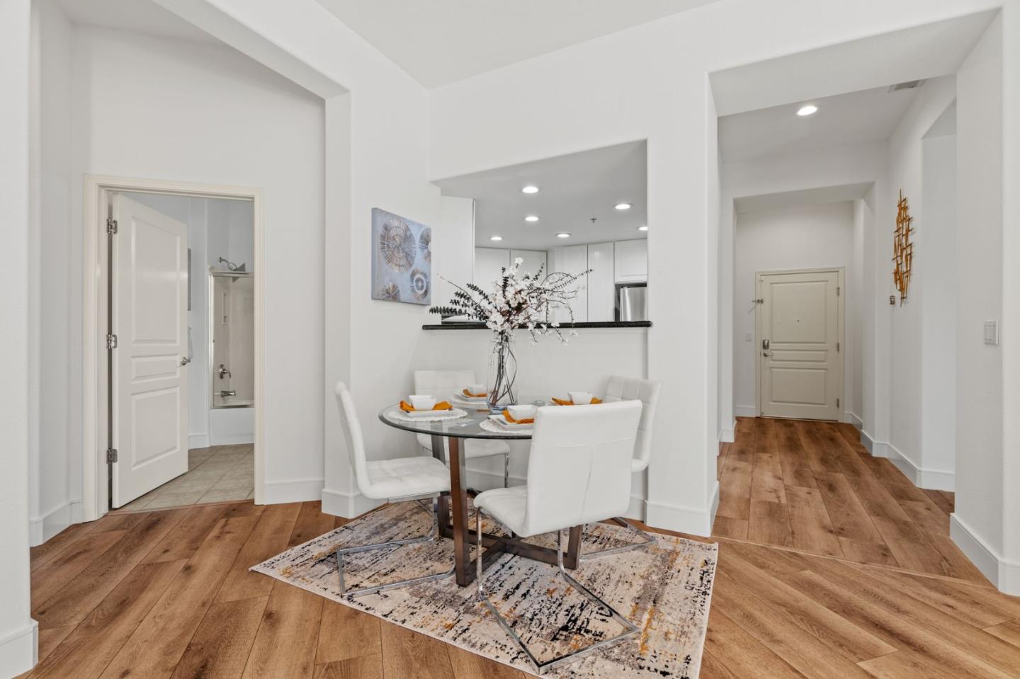 Detail Gallery Image 8 of 33 For 1883 Agnew Rd #114,  Santa Clara,  CA 95054 - 3 Beds | 2 Baths