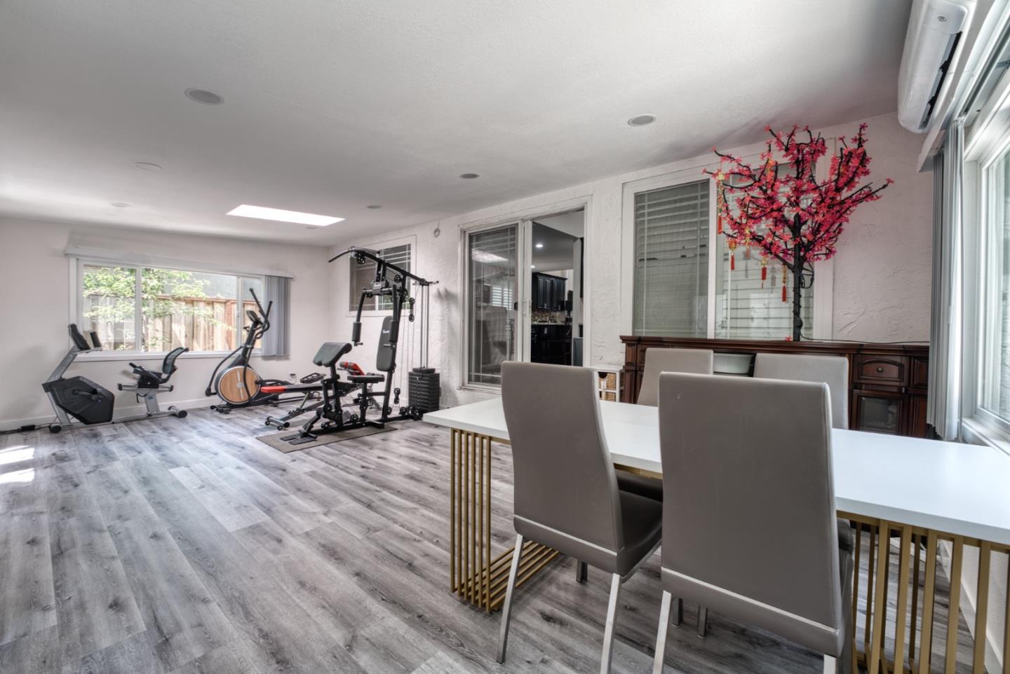 Detail Gallery Image 27 of 27 For 5475 Century Park Way, San Jose,  CA 95111 - 4 Beds | 2 Baths