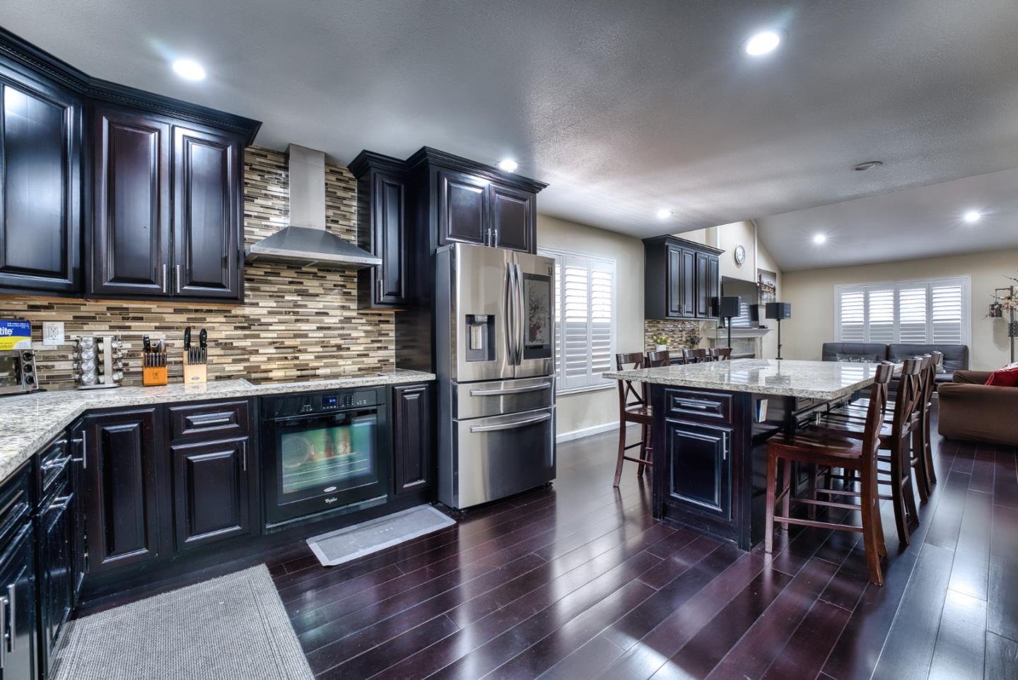 Detail Gallery Image 9 of 27 For 5475 Century Park Way, San Jose,  CA 95111 - 4 Beds | 2 Baths