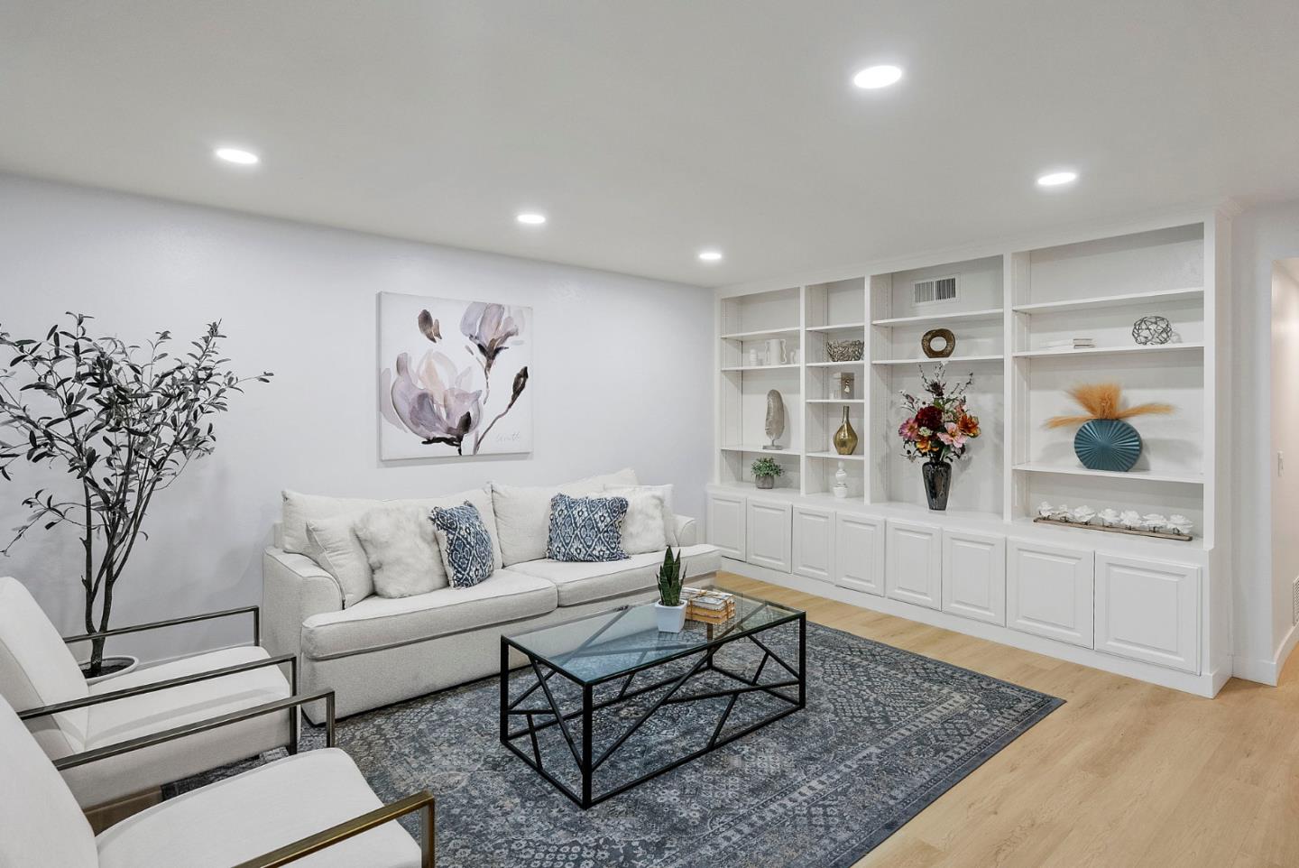 Detail Gallery Image 13 of 82 For 717 Bolivar Dr, San Jose,  CA 95123 - 3 Beds | 2 Baths