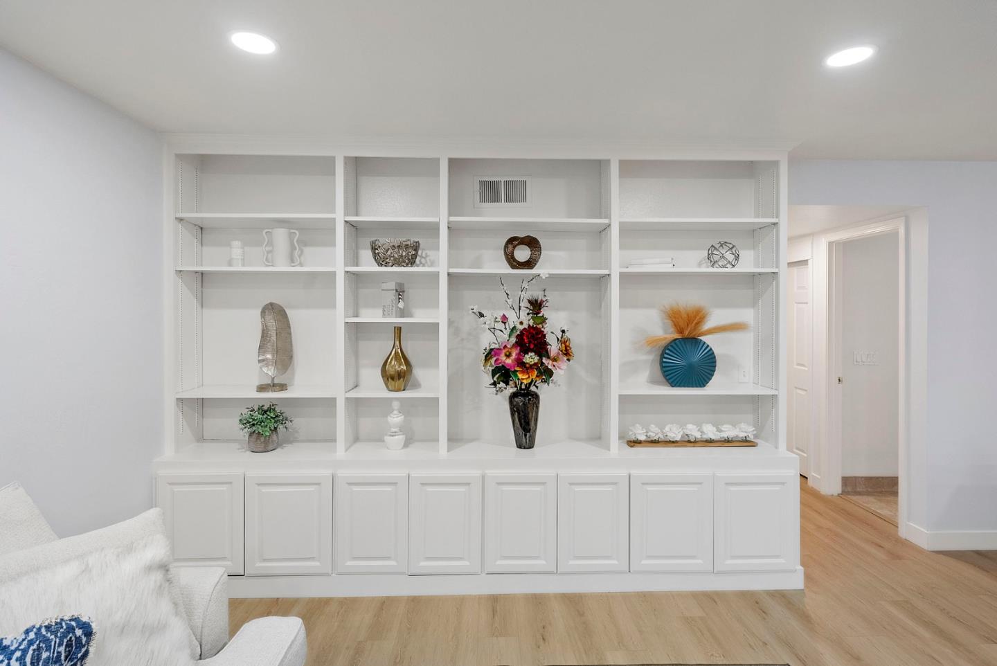 Detail Gallery Image 14 of 82 For 717 Bolivar Dr, San Jose,  CA 95123 - 3 Beds | 2 Baths