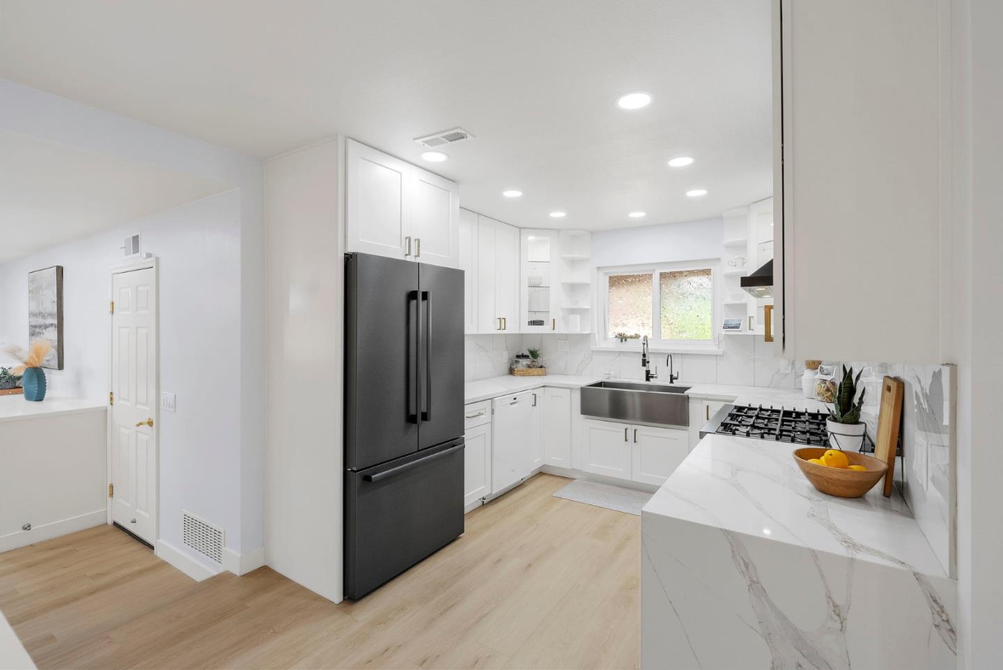 Detail Gallery Image 23 of 82 For 717 Bolivar Dr, San Jose,  CA 95123 - 3 Beds | 2 Baths