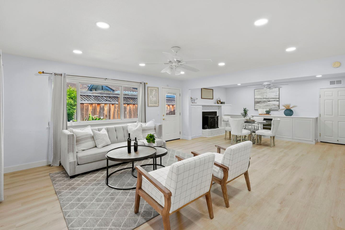Detail Gallery Image 37 of 82 For 717 Bolivar Dr, San Jose,  CA 95123 - 3 Beds | 2 Baths