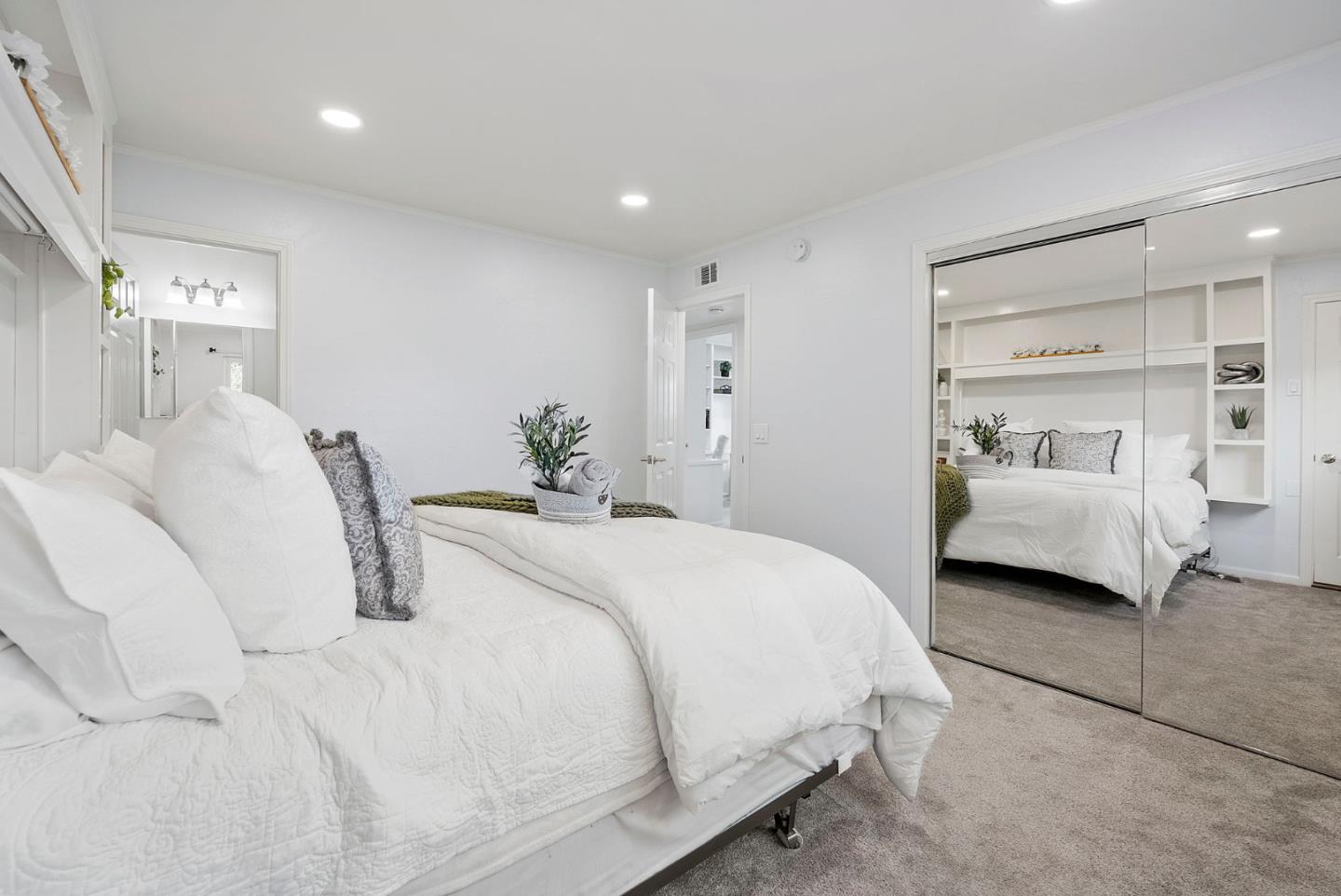 Detail Gallery Image 40 of 82 For 717 Bolivar Dr, San Jose,  CA 95123 - 3 Beds | 2 Baths