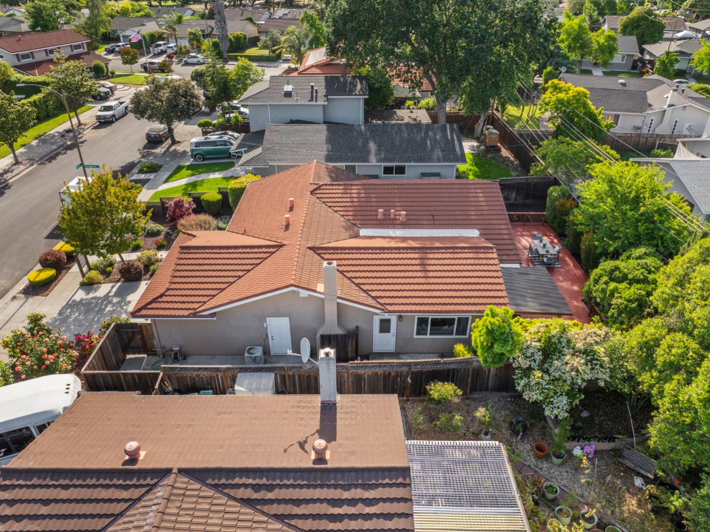 Detail Gallery Image 63 of 82 For 717 Bolivar Dr, San Jose,  CA 95123 - 3 Beds | 2 Baths