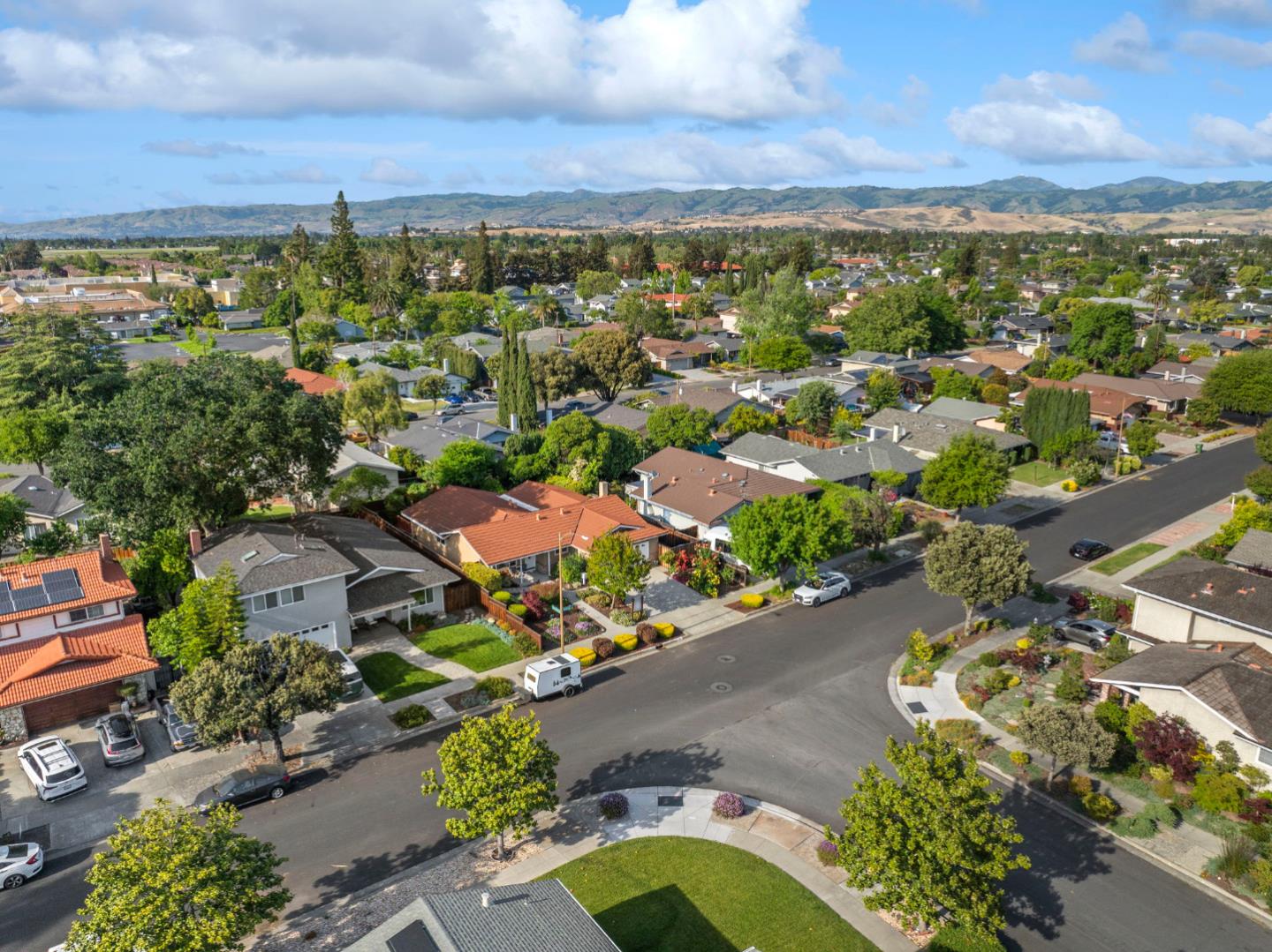 Detail Gallery Image 66 of 82 For 717 Bolivar Dr, San Jose,  CA 95123 - 3 Beds | 2 Baths