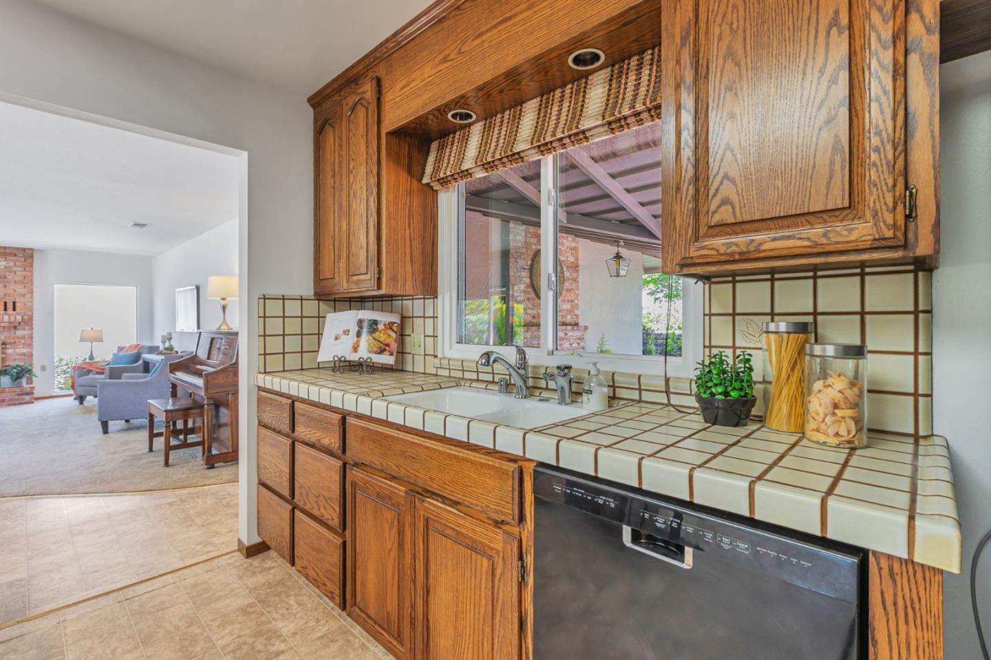 Detail Gallery Image 23 of 87 For 2557 Cottle Ave, San Jose,  CA 95125 - 3 Beds | 2 Baths