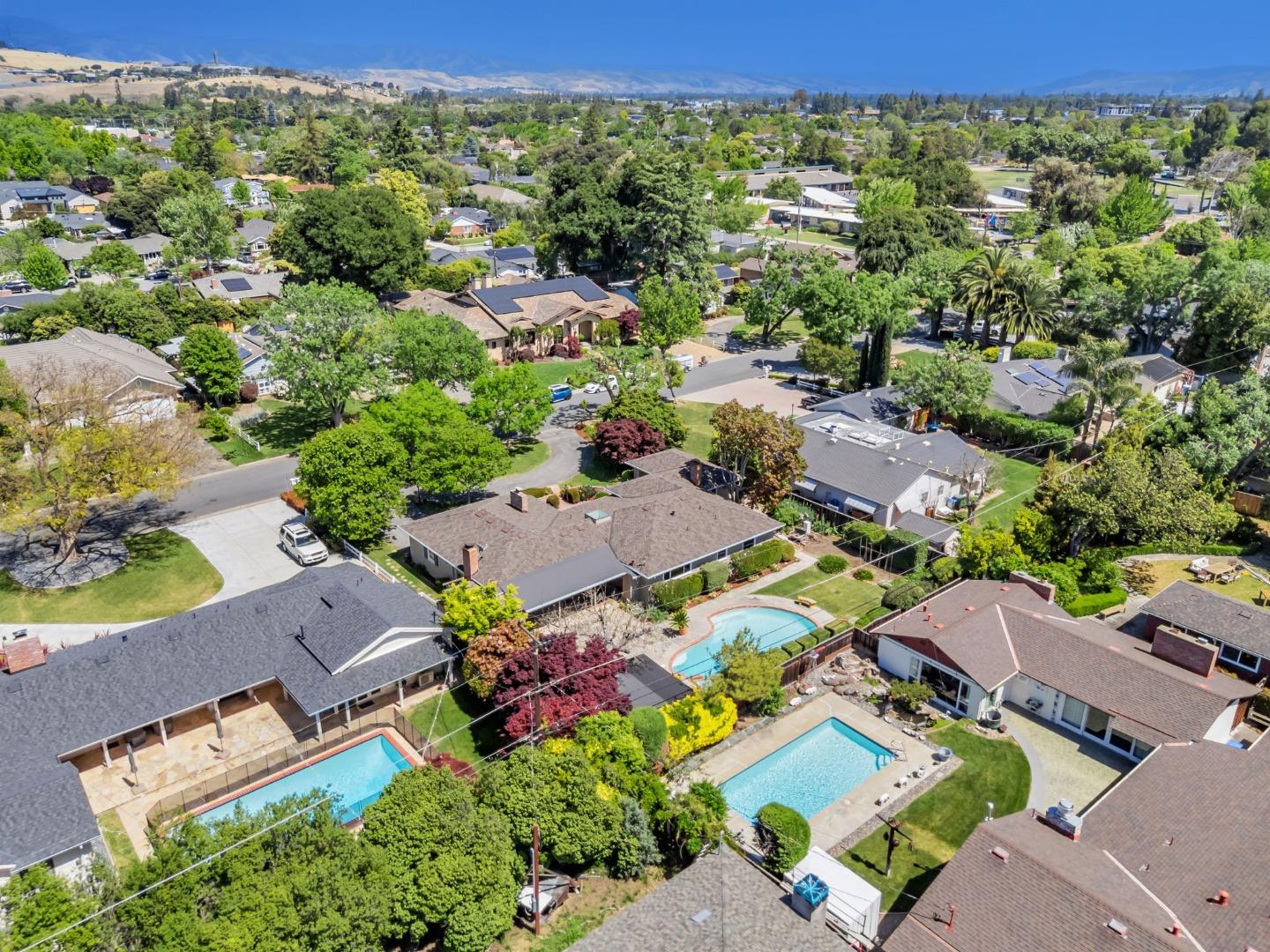Detail Gallery Image 55 of 87 For 2557 Cottle Ave, San Jose,  CA 95125 - 3 Beds | 2 Baths