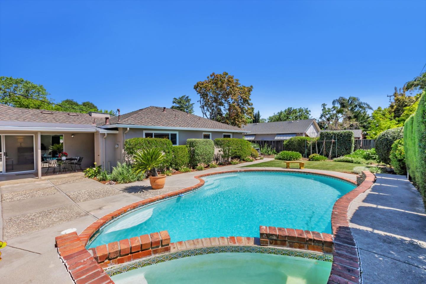 Detail Gallery Image 72 of 87 For 2557 Cottle Ave, San Jose,  CA 95125 - 3 Beds | 2 Baths