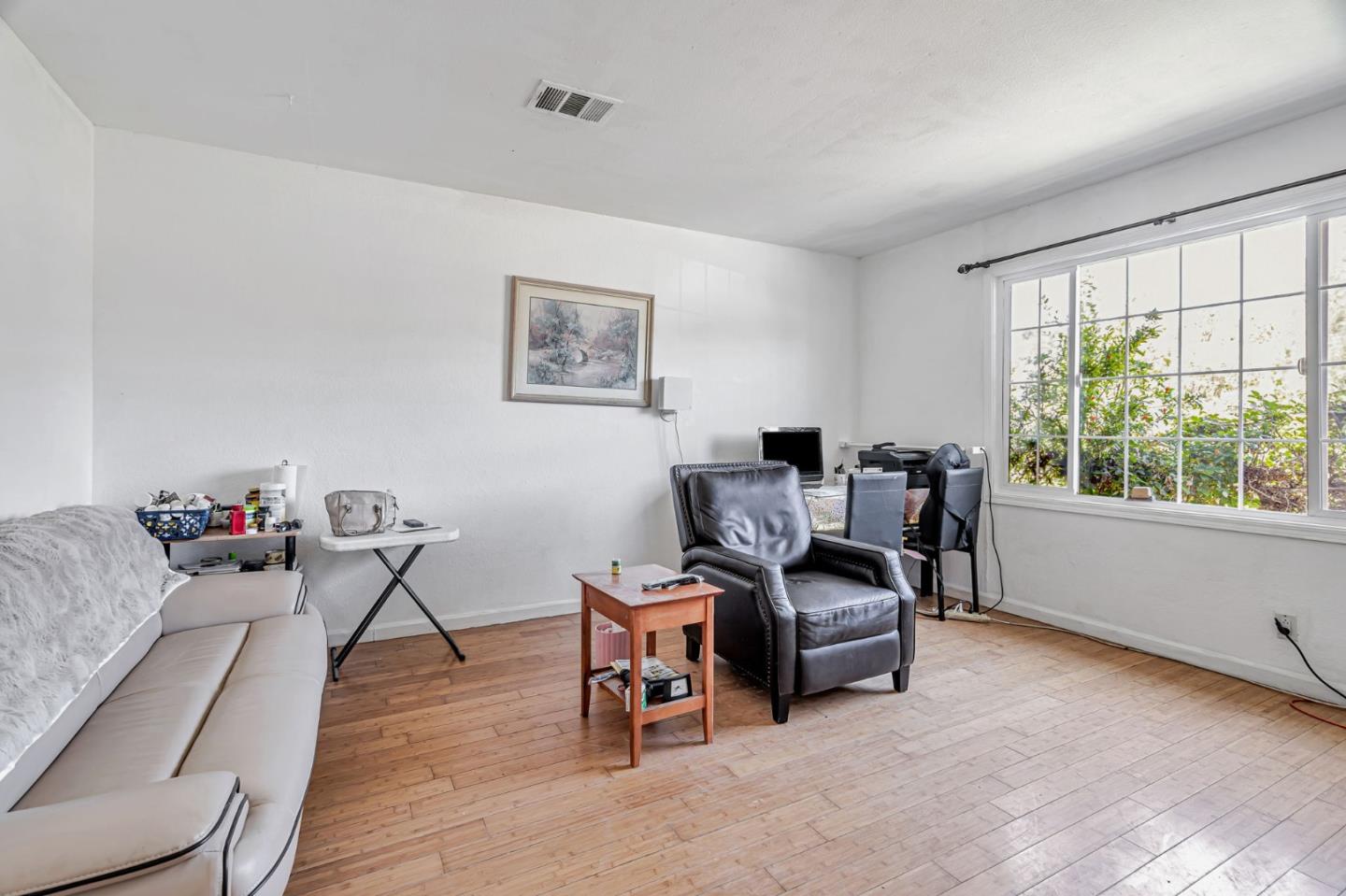 Detail Gallery Image 4 of 29 For 4763 Plainfield Dr, San Jose,  CA 95111 - 4 Beds | 2 Baths
