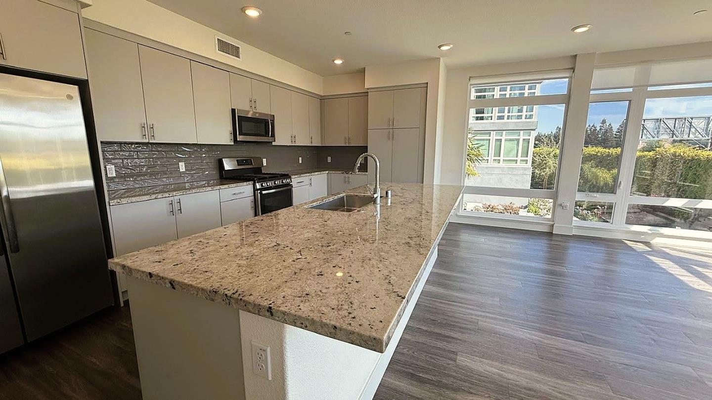 Detail Gallery Image 14 of 44 For 5933 Sunstone Dr #219,  San Jose,  CA 95123 - 2 Beds | 2 Baths