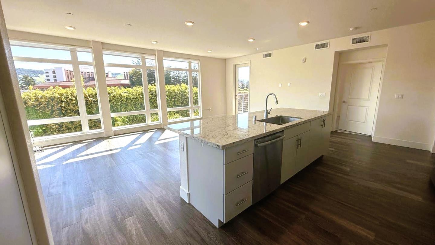 Detail Gallery Image 19 of 44 For 5933 Sunstone Dr #219,  San Jose,  CA 95123 - 2 Beds | 2 Baths