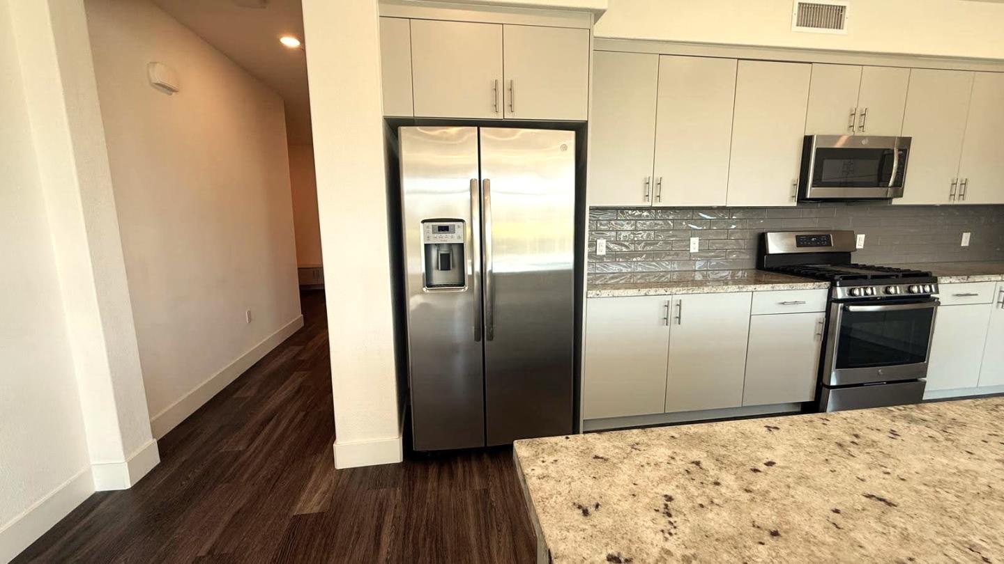 Detail Gallery Image 20 of 44 For 5933 Sunstone Dr #219,  San Jose,  CA 95123 - 2 Beds | 2 Baths