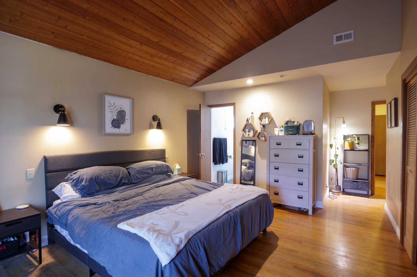 Detail Gallery Image 21 of 55 For 8421 Wayland Ln, Gilroy,  CA 95020 - 3 Beds | 2 Baths