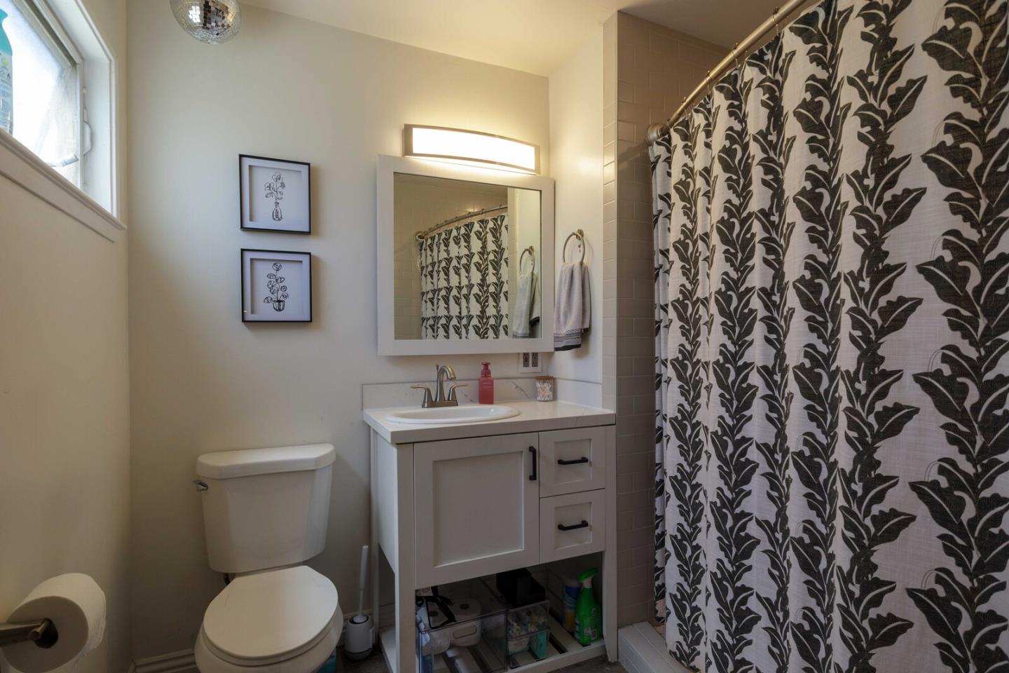 Detail Gallery Image 22 of 55 For 8421 Wayland Ln, Gilroy,  CA 95020 - 3 Beds | 2 Baths
