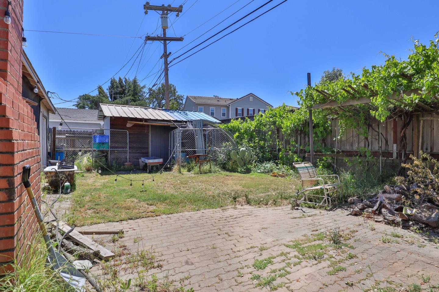 Detail Gallery Image 31 of 55 For 8421 Wayland Ln, Gilroy,  CA 95020 - 3 Beds | 2 Baths