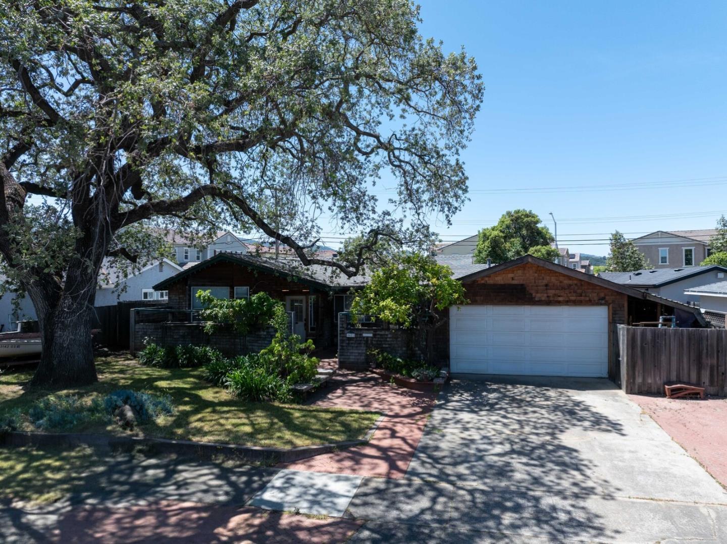 Detail Gallery Image 39 of 55 For 8421 Wayland Ln, Gilroy,  CA 95020 - 3 Beds | 2 Baths
