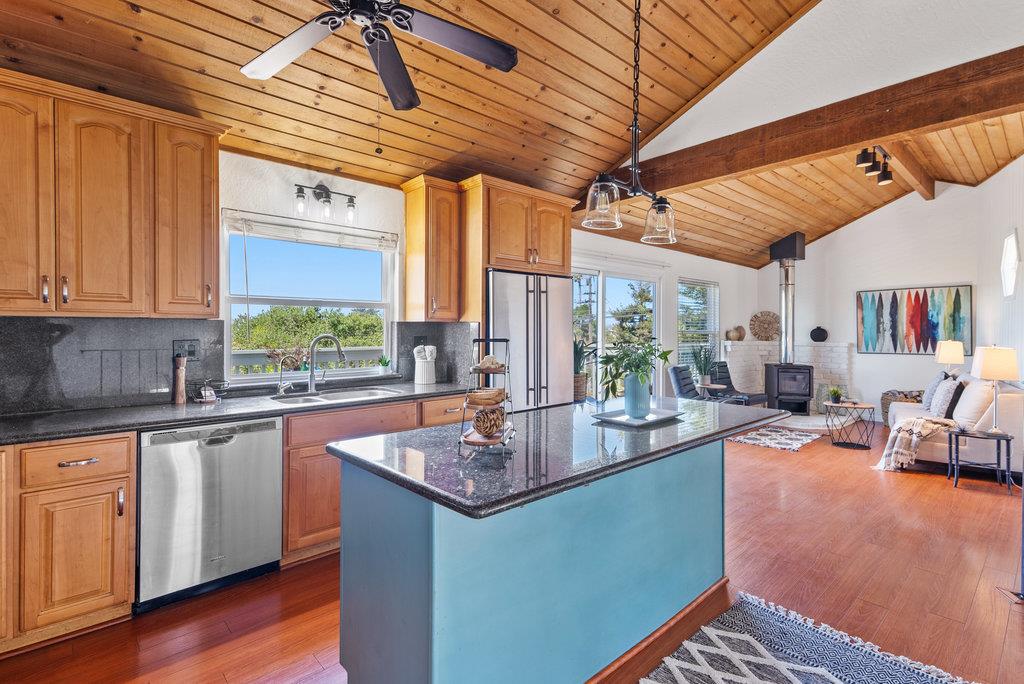 Detail Gallery Image 13 of 50 For 399 Sea Ridge Rd #C,  Seacliff,  CA 95003 - 2 Beds | 2 Baths