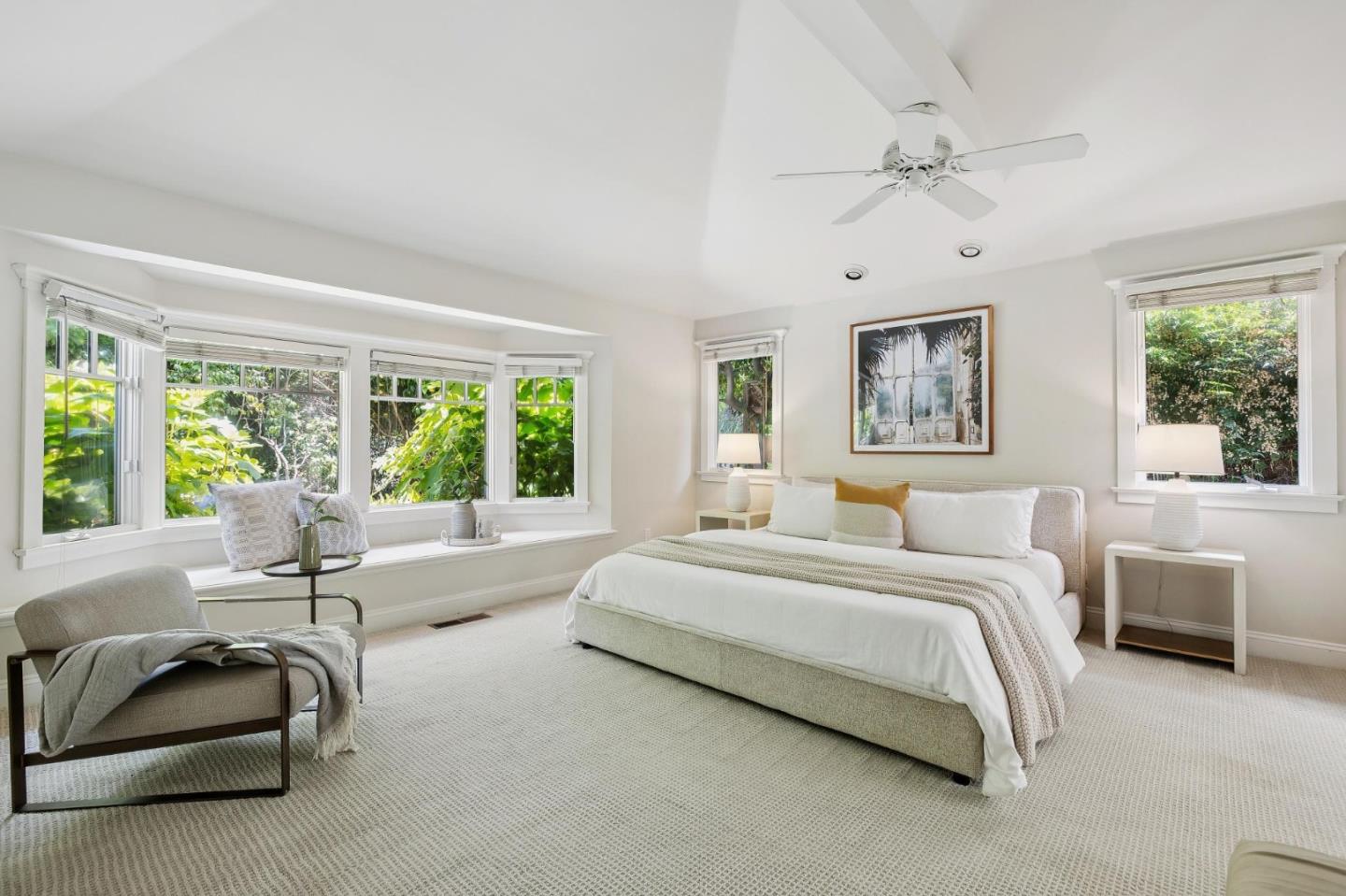 Detail Gallery Image 6 of 22 For 227 Santa Margarita Ave, Menlo Park,  CA 94025 - 3 Beds | 2 Baths
