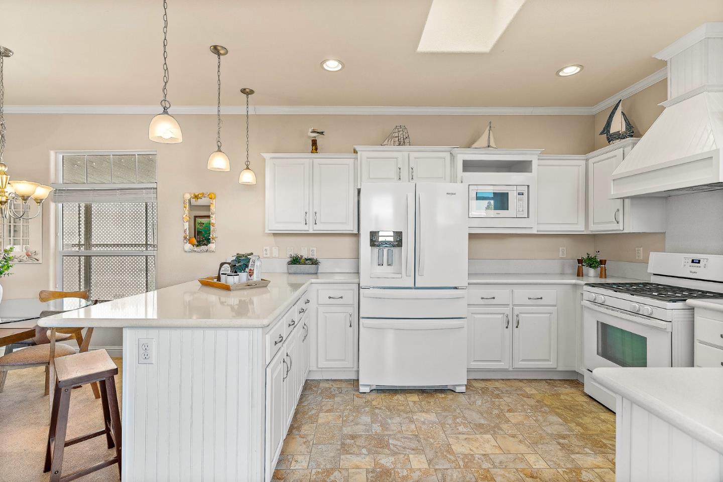 Detail Gallery Image 9 of 34 For 225 Mount Hermon Rd #107,  Scotts Valley,  CA 95066 - 2 Beds | 2 Baths