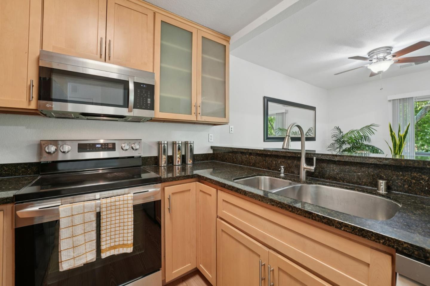 Detail Gallery Image 18 of 49 For 1409 La Terrace Cir, San Jose,  CA 95123 - 2 Beds | 1 Baths