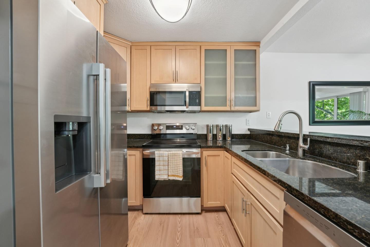 Detail Gallery Image 23 of 49 For 1409 La Terrace Cir, San Jose,  CA 95123 - 2 Beds | 1 Baths