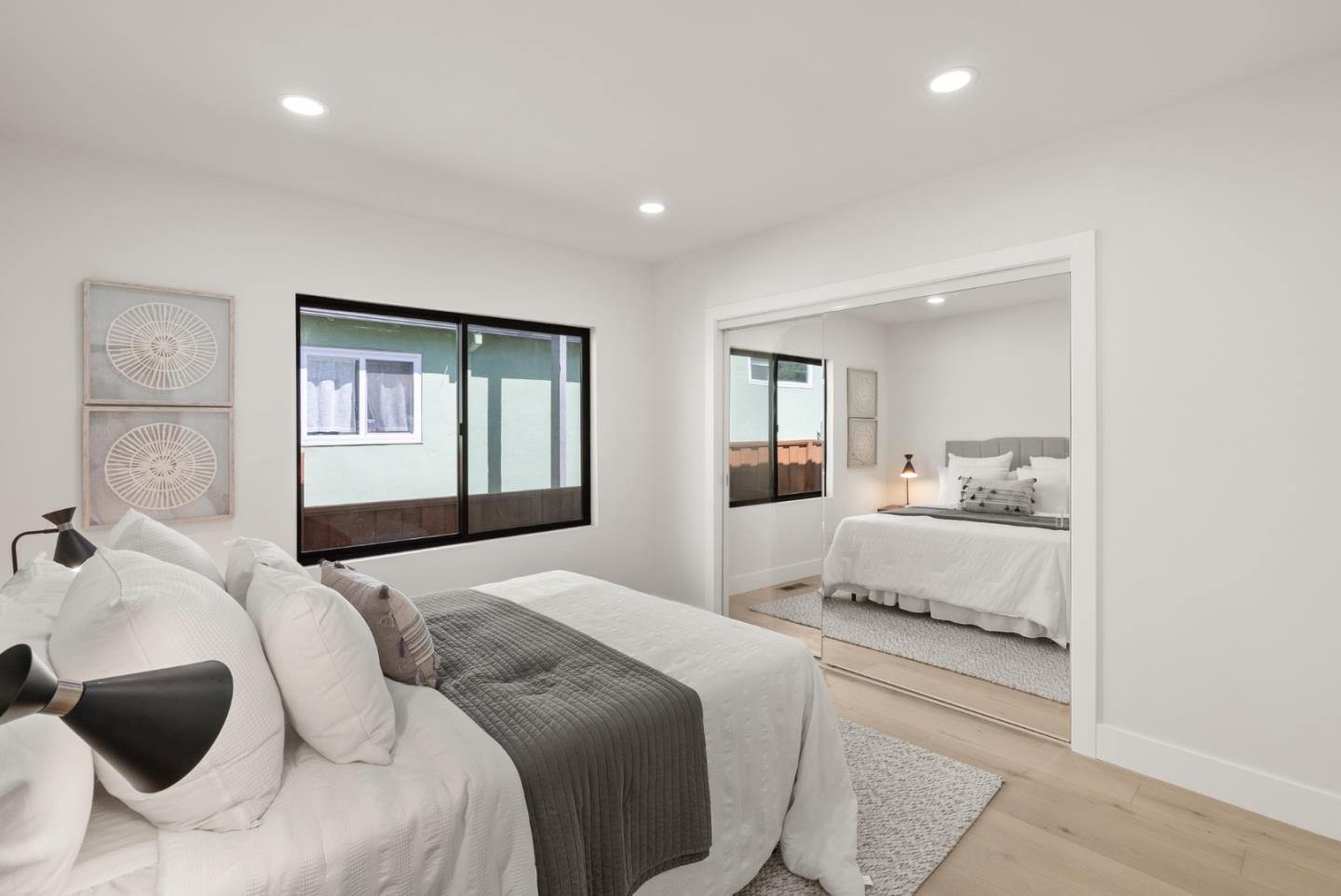 Detail Gallery Image 27 of 53 For 895 Laurel Ave, Belmont,  CA 94002 - 4 Beds | 3 Baths