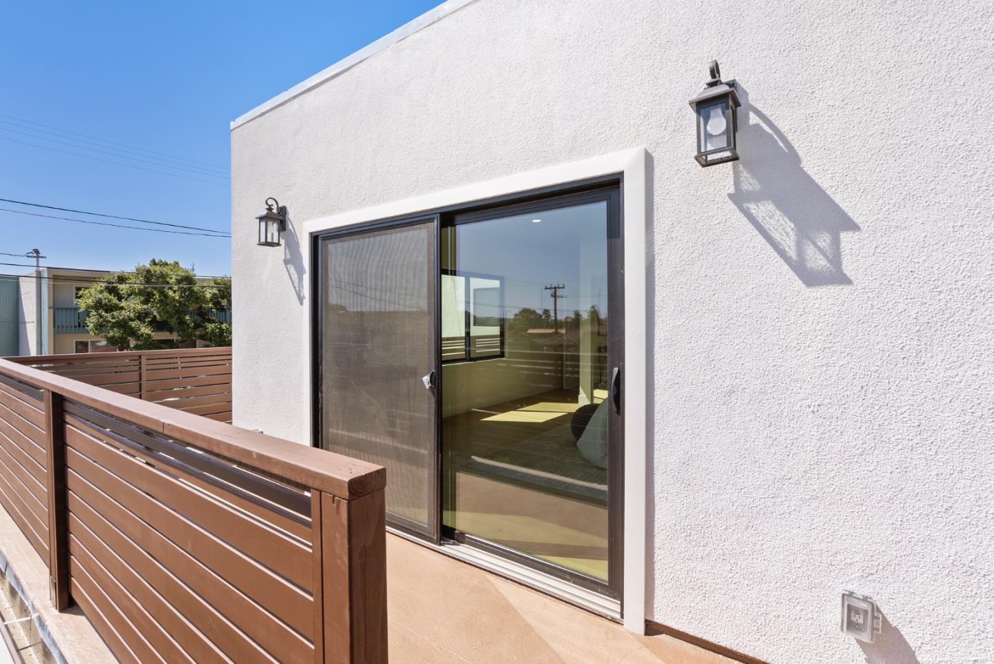 Detail Gallery Image 39 of 53 For 895 Laurel Ave, Belmont,  CA 94002 - 4 Beds | 3 Baths