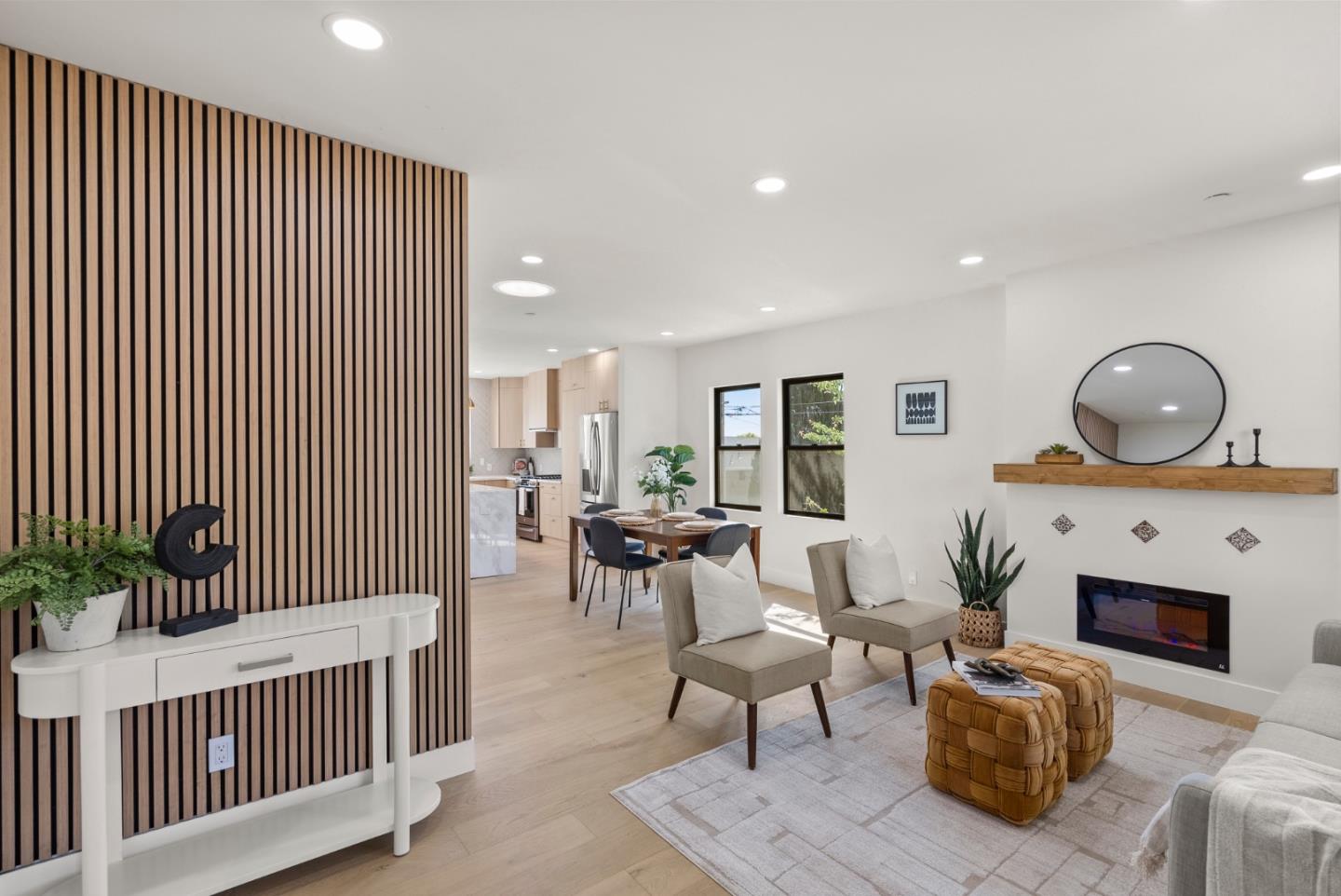 Detail Gallery Image 5 of 53 For 895 Laurel Ave, Belmont,  CA 94002 - 4 Beds | 3 Baths