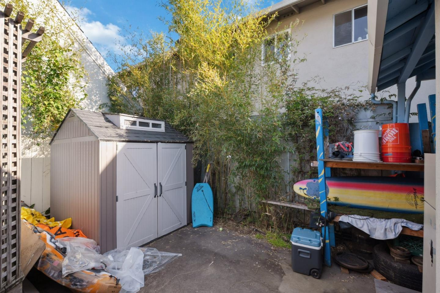 Detail Gallery Image 27 of 45 For 552 14th Ave, Santa Cruz,  CA 95062 - 4 Beds | 3 Baths