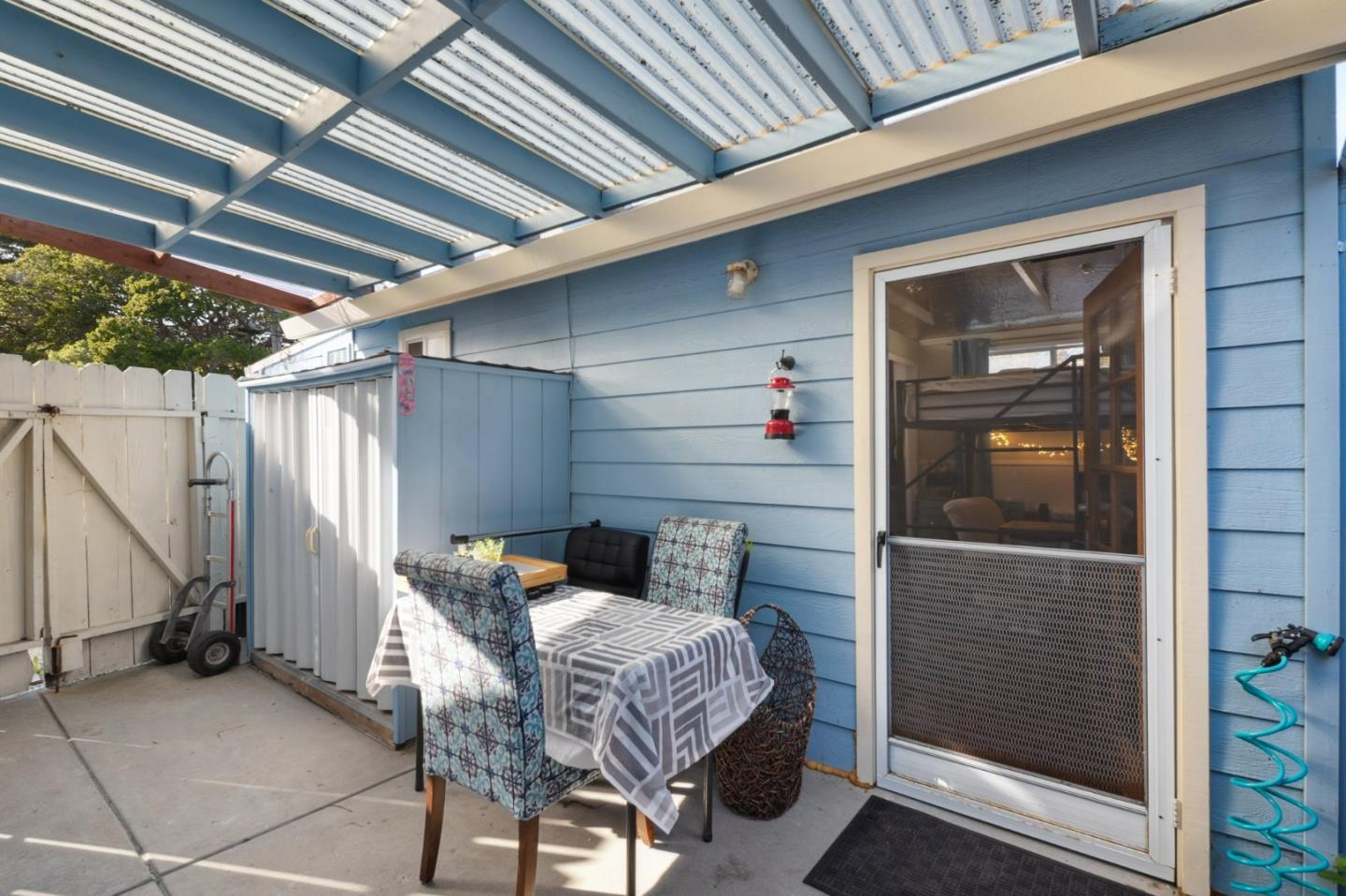 Detail Gallery Image 29 of 45 For 552 14th Ave, Santa Cruz,  CA 95062 - 4 Beds | 3 Baths
