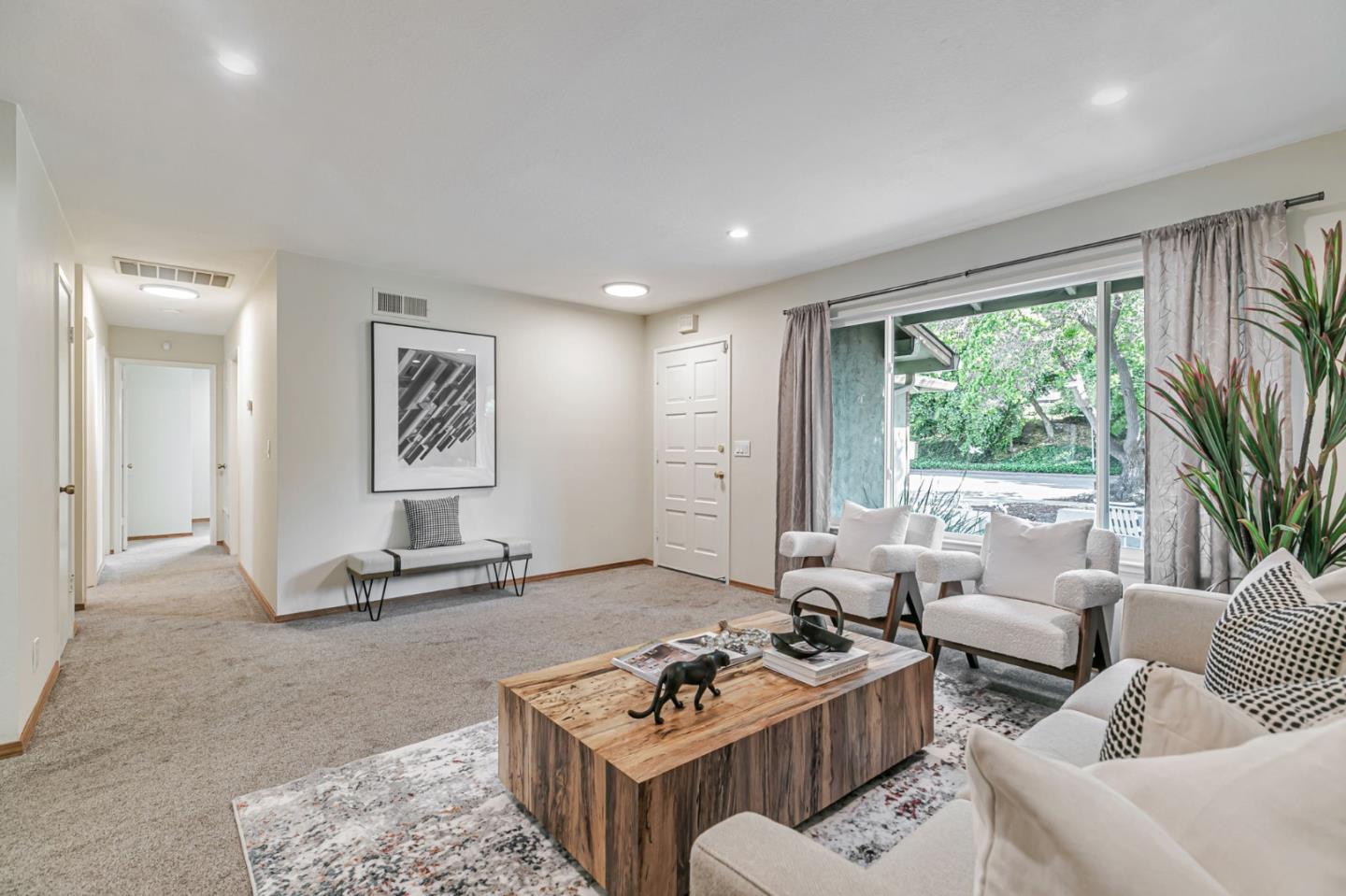 Detail Gallery Image 4 of 23 For 7370 Pegasus Way, San Jose,  CA 95139 - 3 Beds | 1/1 Baths