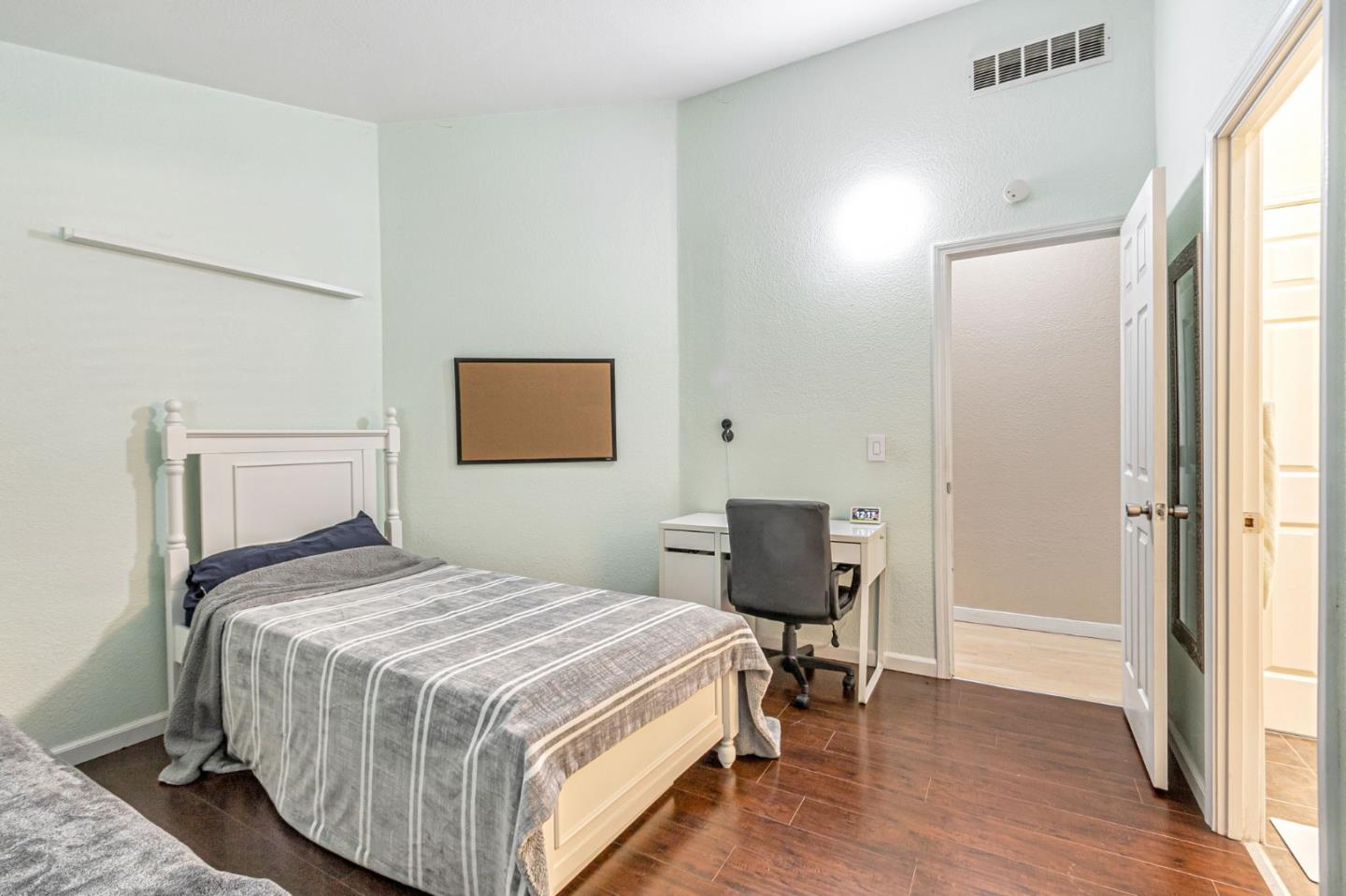 Detail Gallery Image 19 of 33 For 510 Saddlebrook Dr #271,  San Jose,  CA 95136 - 3 Beds | 2 Baths