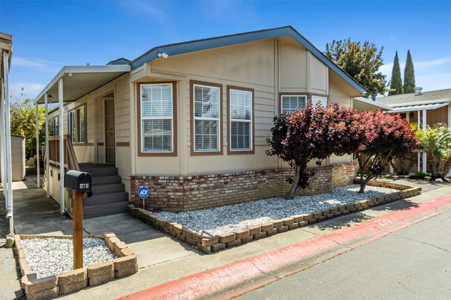Detail Gallery Image 2 of 33 For 510 Saddlebrook Dr #271,  San Jose,  CA 95136 - 3 Beds | 2 Baths
