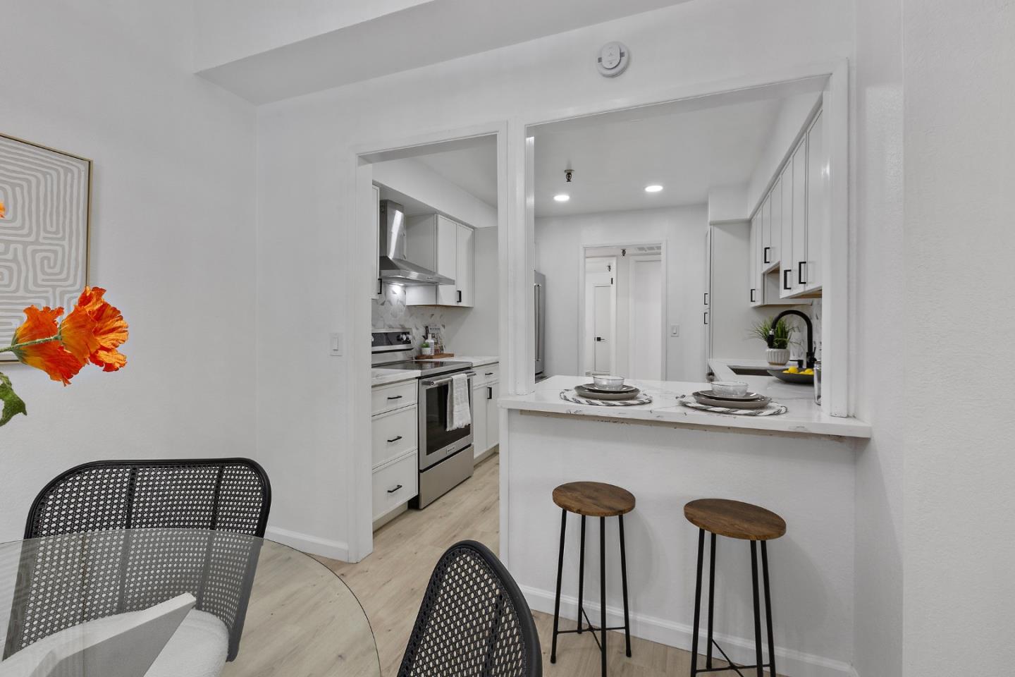 Detail Gallery Image 13 of 51 For 49 Showers Dr #K427,  Mountain View,  CA 94040 - 3 Beds | 2/1 Baths