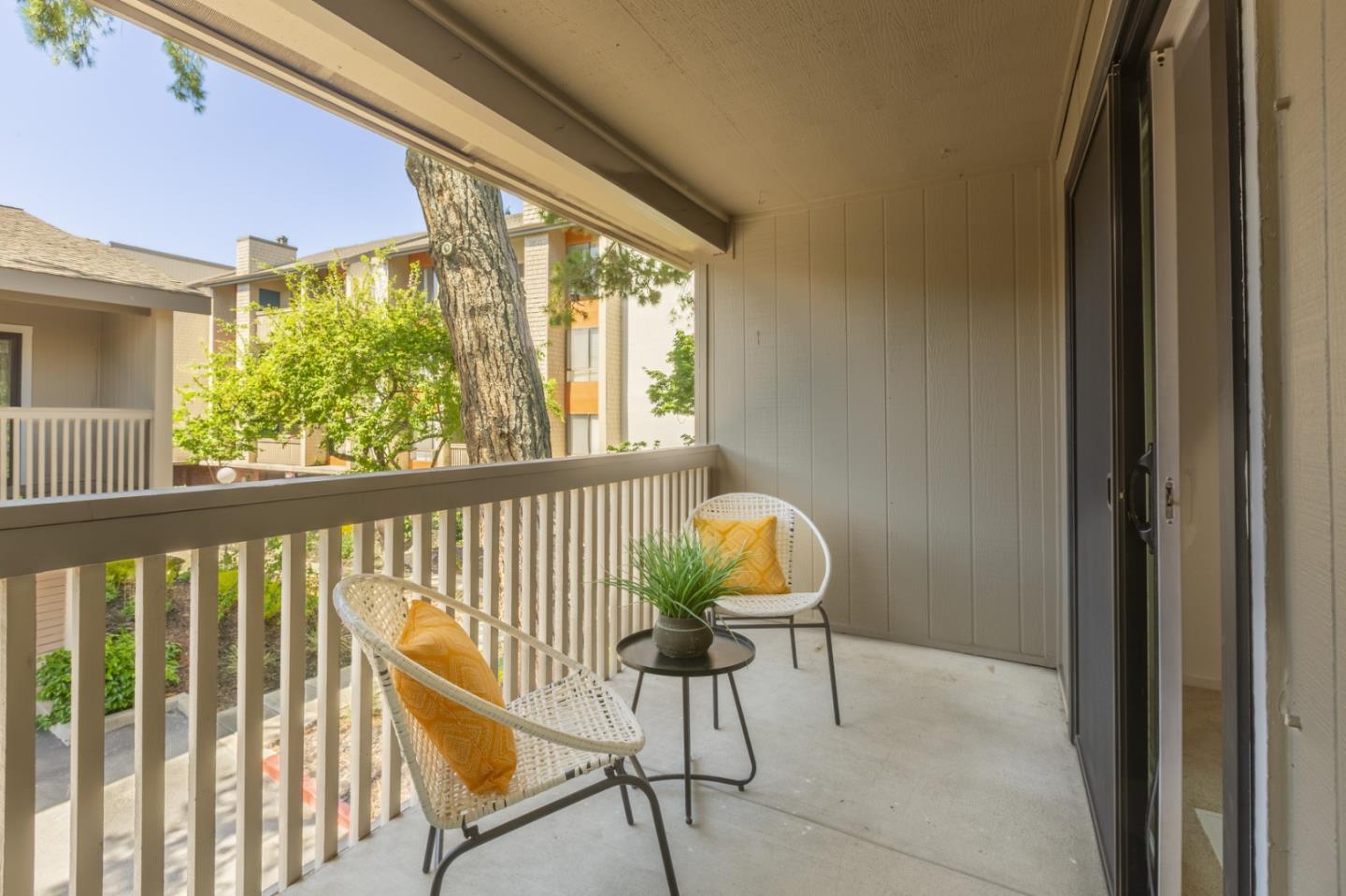 Detail Gallery Image 27 of 51 For 49 Showers Dr #K427,  Mountain View,  CA 94040 - 3 Beds | 2/1 Baths