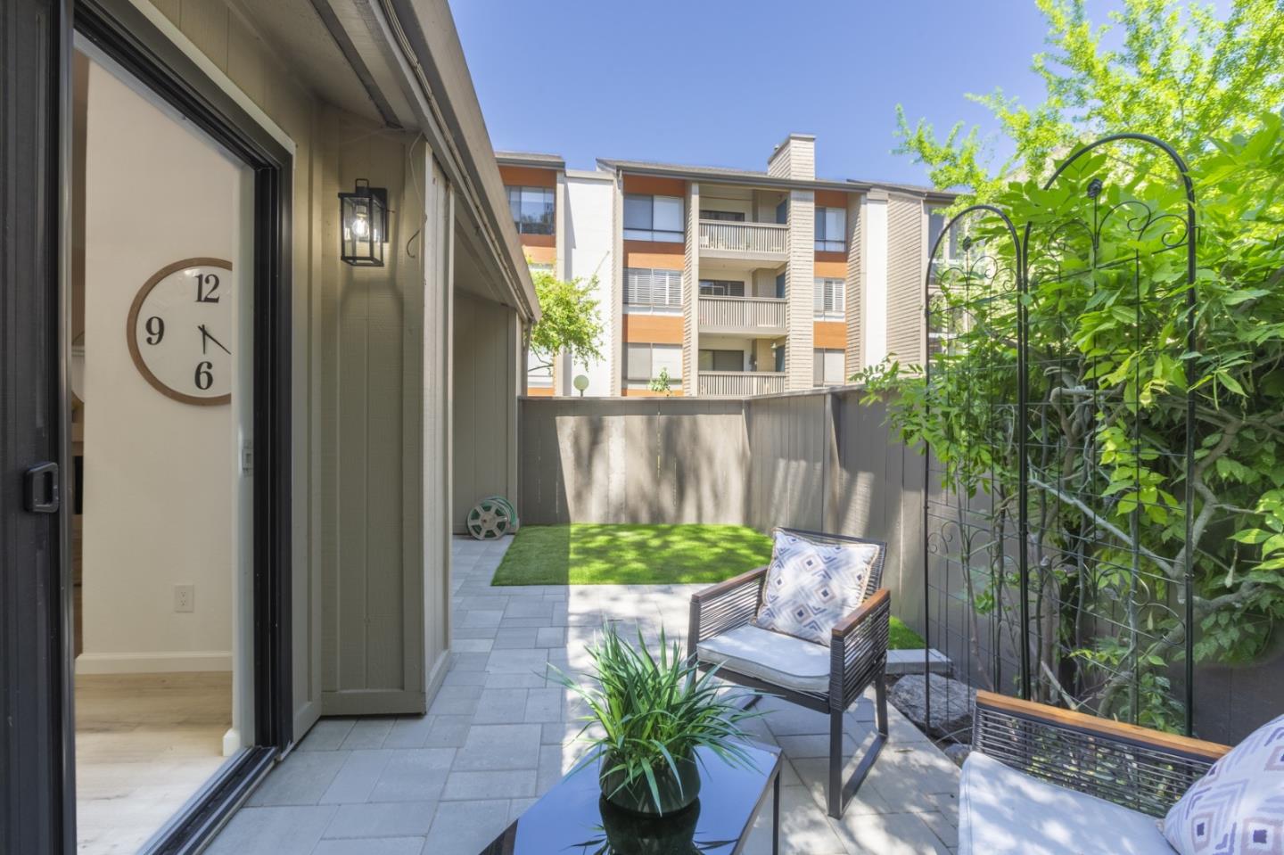 Detail Gallery Image 29 of 51 For 49 Showers Dr #K427,  Mountain View,  CA 94040 - 3 Beds | 2/1 Baths