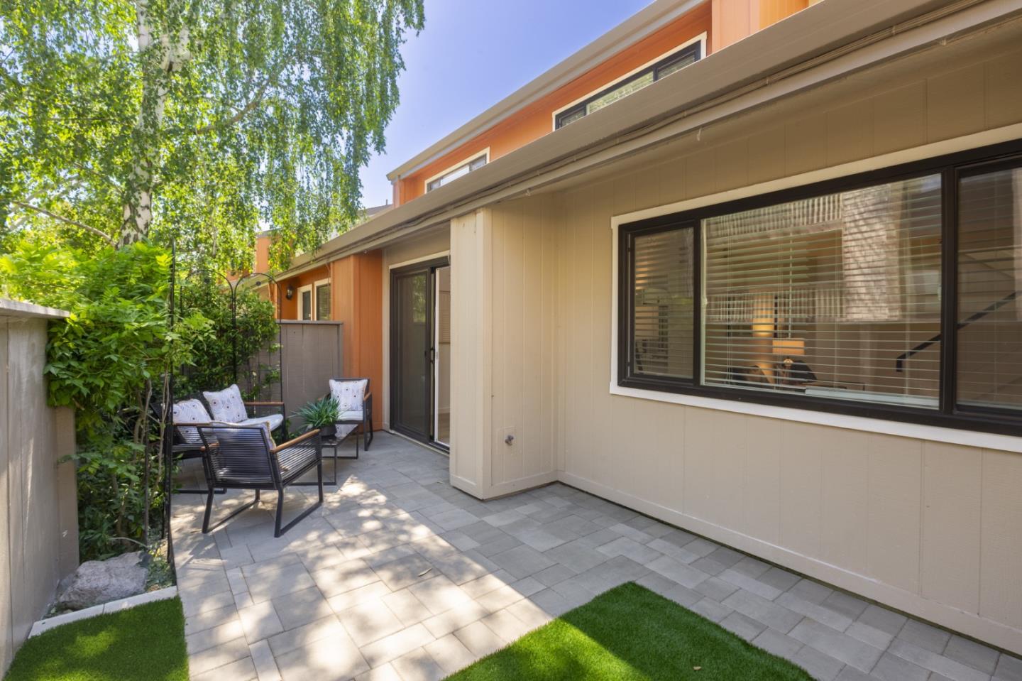 Detail Gallery Image 3 of 51 For 49 Showers Dr #K427,  Mountain View,  CA 94040 - 3 Beds | 2/1 Baths
