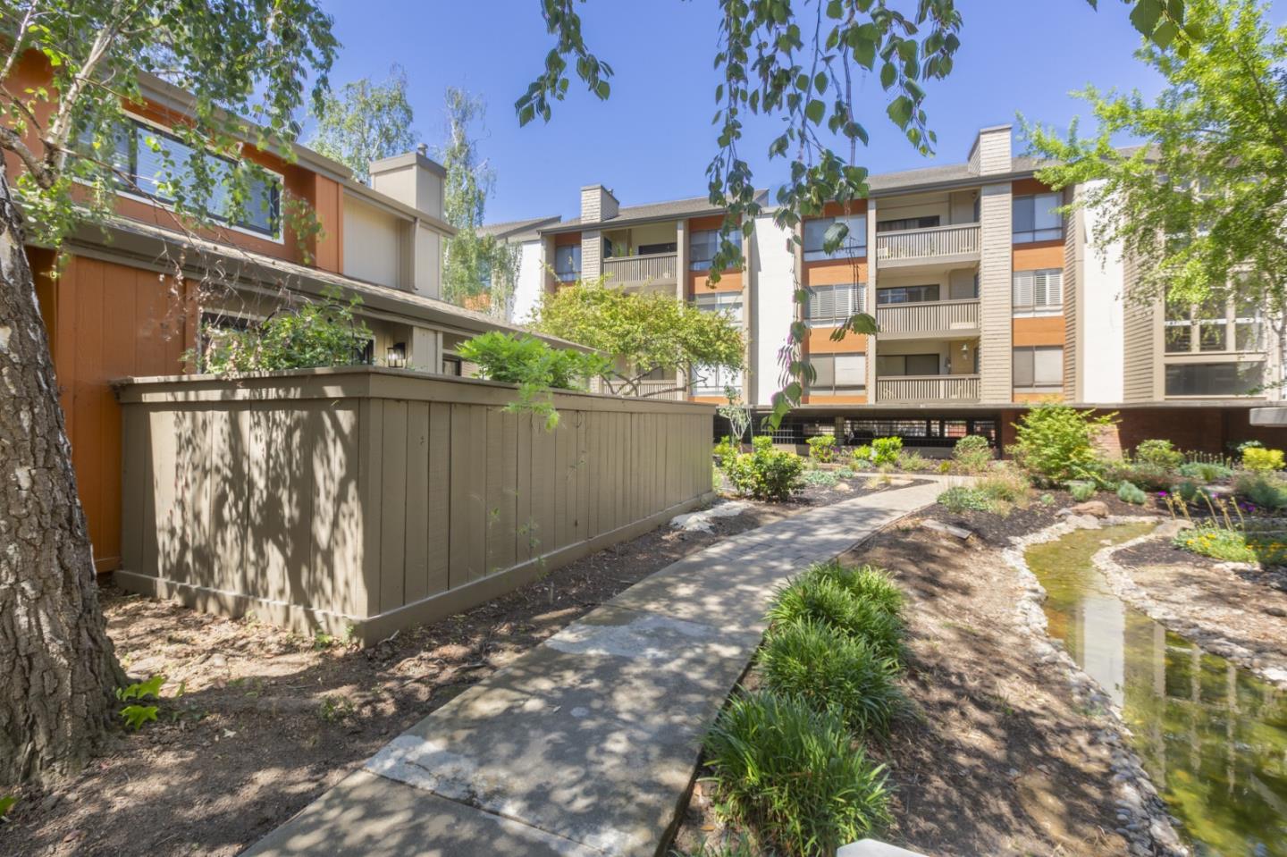 Detail Gallery Image 45 of 51 For 49 Showers Dr #K427,  Mountain View,  CA 94040 - 3 Beds | 2/1 Baths