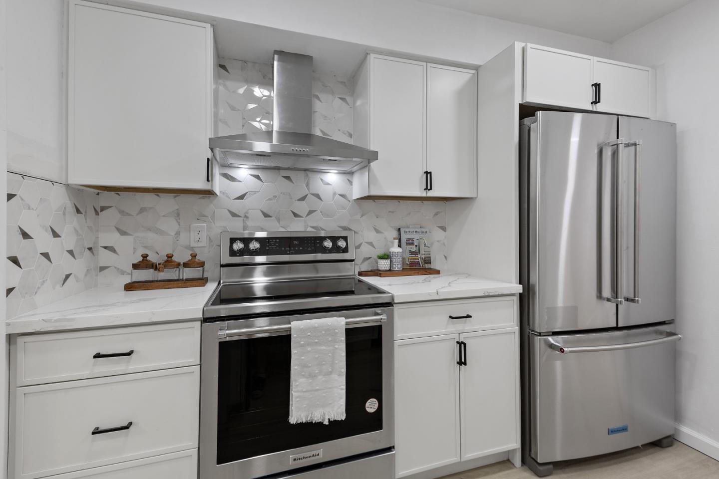 Detail Gallery Image 7 of 51 For 49 Showers Dr #K427,  Mountain View,  CA 94040 - 3 Beds | 2/1 Baths