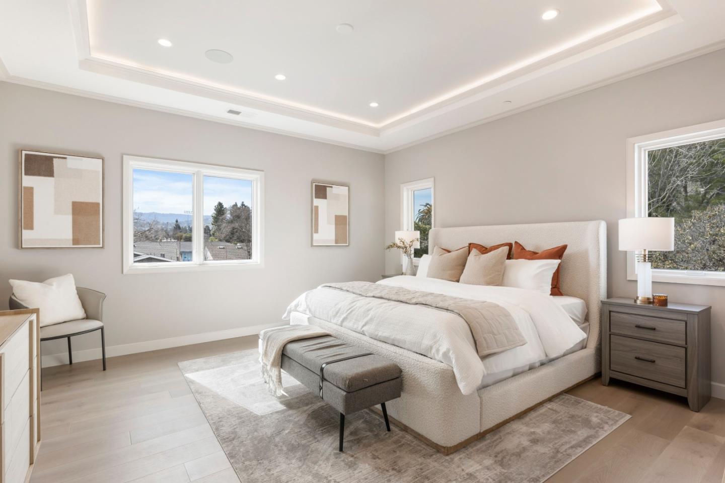 Detail Gallery Image 15 of 24 For 1004 Iris St, Redwood City,  CA 94061 - 5 Beds | 4 Baths