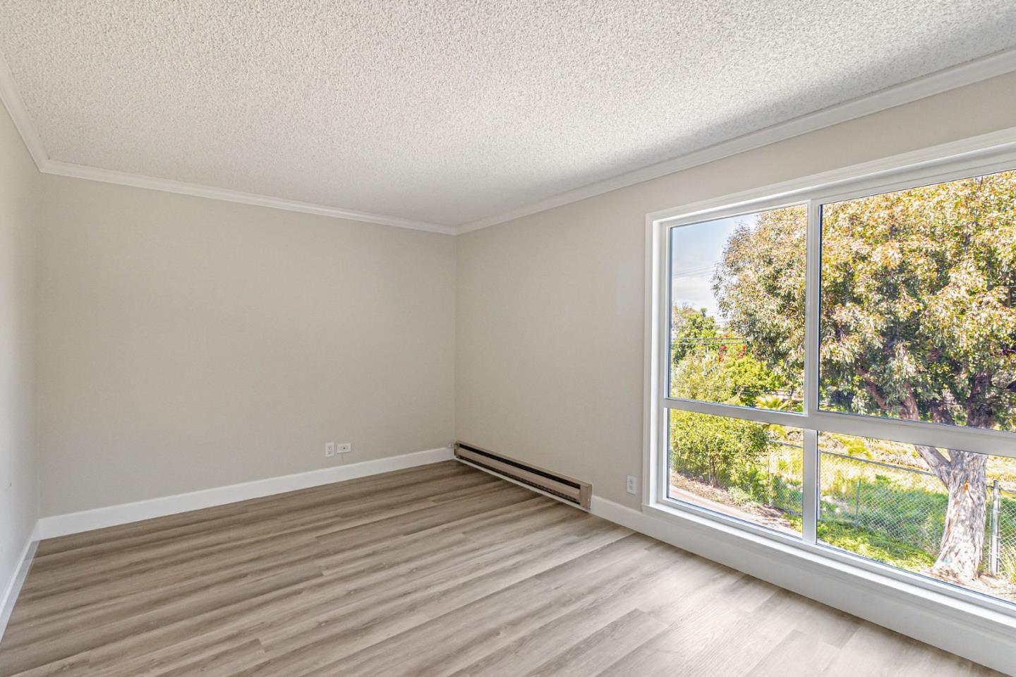 Detail Gallery Image 16 of 37 For 4175 George Ave, San Mateo,  CA 94403 - 2 Beds | 2 Baths