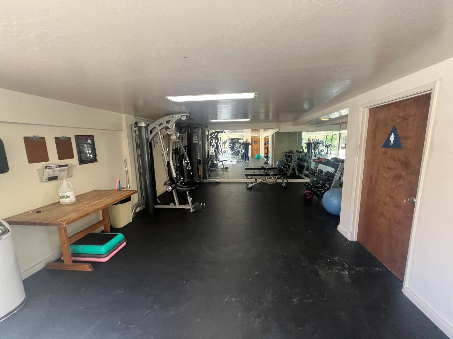 Detail Gallery Image 31 of 37 For 4175 George Ave, San Mateo,  CA 94403 - 2 Beds | 2 Baths